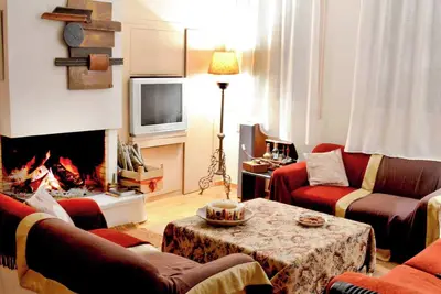 Image de Manoir en pierre de luxe à Mystra