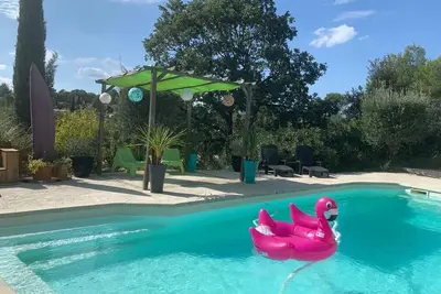 Image de Location vacances calme avec piscine en Provence, 2\/3 personnes