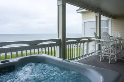 Image de Soundfront penthouse bain à remous privé vue sur le coucher de soleil sans fin! Rsr3a Southern Tide