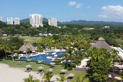 Image de Magnifique Condo à Alamar, 3 Chambres. Juste magnifique