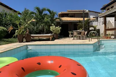 Holiday home, 4 bedrooms, 2 suites, 100m from the beach.