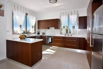 Image de Villa Akama 2 - Villa familiale moderne à Coral Bay avec grande terrasse - 4 chambres