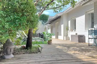 Image de Jolie Villa plein pieds entourée de verdure 4 à 6pers à 2 mn plage de Pontaillac