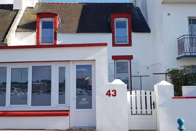 Image de Petite Maison de PĂŞcheur Ă 5mn Ă pied des plages, face au port du Guilvinec