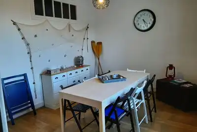 Image de Appartement lumineux à Hendaye centre, 2 chambres, proche commerces et gare, WiFi inclus