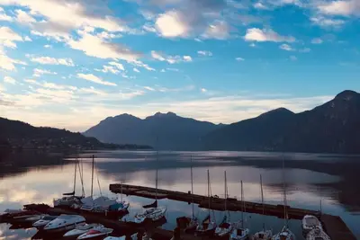 Image de Appartement au bord du lac, plage et piscine