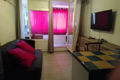 Image de Dans Residence Securisee Avec Pscine - Studio Meuble Proche Gare Et Mer