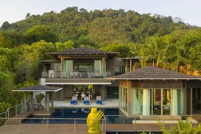 Image de SamuraĂŻ Cat: Ultime Villa de Luxe avec Vue Mer Ă Layan, Phuket