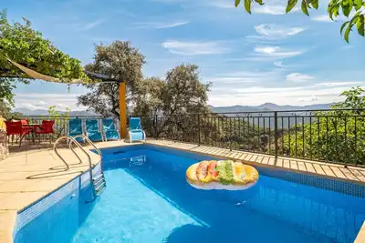 Image de Superbe cottage Ă AlgatocĂn avec WiFi