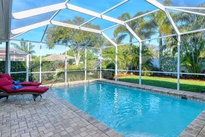 Image de Notre maison est située à environ 12 minutes de la célèbre Siesta Key.