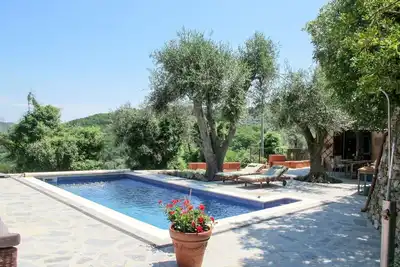 Image de Maison de vacances privée avec climatisation, piscine privée, Tv, patio, vue panoramique, parking