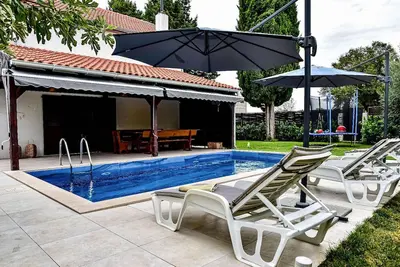 Image de Magnifique maison Ă Smokovic avec WiFi