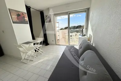 T2 Avec Pkg Quartier Plages De La Corniche