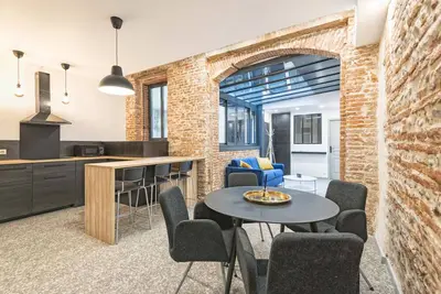 Image de ☆Villa Lafaille☆Luxury T3 Hypercentre, Gare, Wifi, Clim, Netflix