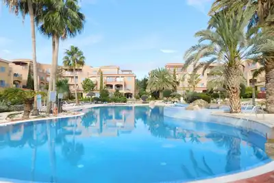 Image de Excellent appartement situé dans les jardins de Limnaria