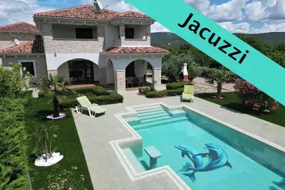 Image de Villa Anna : 5*, piscine chauffée, Jacuzzi, vue mer, gym, aire de jeux