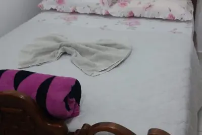 Image de Kitnet, confortable et bien meublé.
