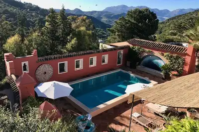 Image de Superbe appartement mauresque avec joli jardin et piscine dans le village de GaucĂn.