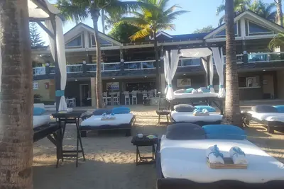 Image de Villas et suites luxueuses. Plages de sable