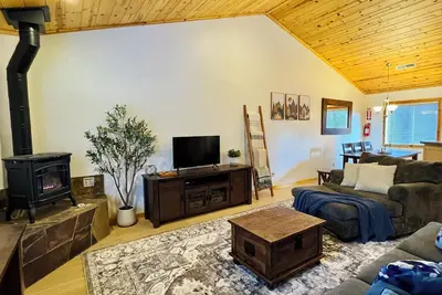 Image de Nouvelle liste de condos à Tahoe Donner! 2br / 2ba
