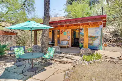 Image de Nouveau! «Casita Mariposa» - Studio avec bain à remous partagé!