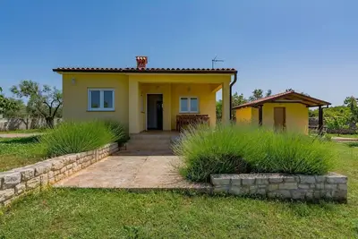Image de House 1302/12375 (Istria - Vodnjan), 5000m from the beach