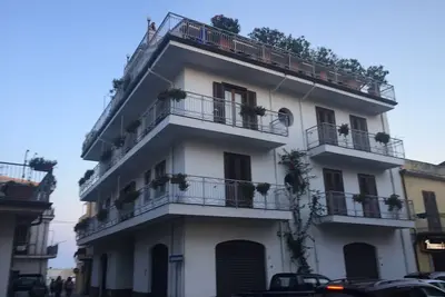 Superbe manoir face à la mer Ionienne!
