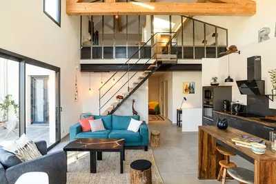 Image de Loft Village House+Air Conditioning+Terrace, Near The Golf Course.