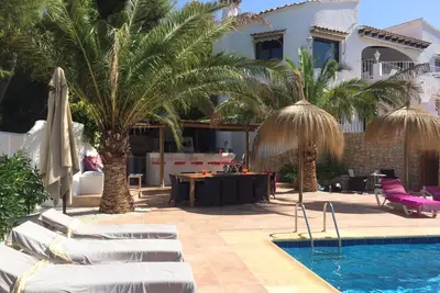 Image de Villa de charme, vue mer, grande piscine avec bar terrain 2000m², plage à 900m