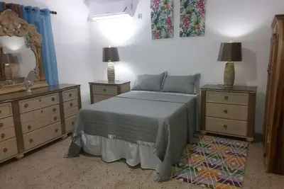 Image de 4 Bedroom House - Portland
