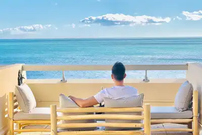 Résidence La Corniche, appart 70m2 pleine vue mer, climatisé, wifi, garage.