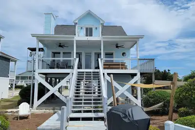 Image de Maison avant avec des vues incroyables