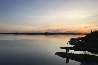 Image de Cabines au bord du lac à louer, avec marina privée - Cabine 5