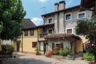 Magnifique maison de vacances pour 4 personnes avec climatisation, Wifi, Tv, patio et parking