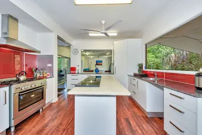Image de Maison en bambou tropical