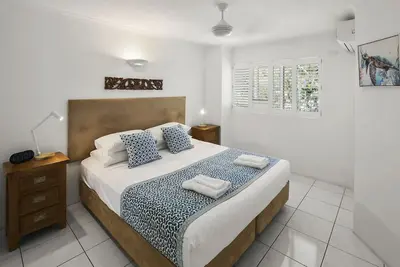 Image de Appartement au dernier étage juste en face de la plage!