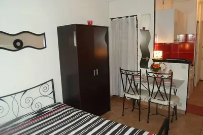 Image de Mini-studio climatisé proche des Thermes de Balaruc-les-Bains, avec wifi et parking
