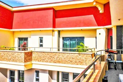 Image de Penthouse 3-Bedroom w Pool, Gym & Ocean View
