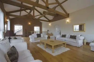 Image de Large Victorian Railway Building Conversion in a rural location.