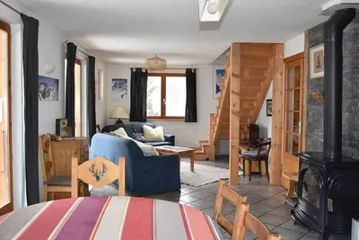 Image de Chalet 5 pièces près de la forêt à Pralognan-la-Vanoise, idéal pour 8 personnes