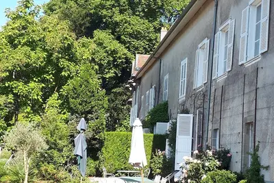 Image de Grande Maison de charme, 400m2, calme, superbe vue, Tennis, proche Limoges