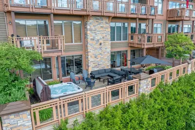 Image de Tremblant Prestige - Altitude 170-2