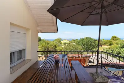 Image de Apartment 1976