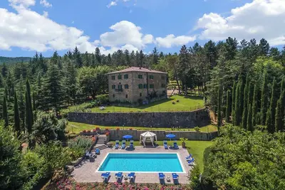 Image de Rosa Palace - Six Chambres Villa, Couchages 12