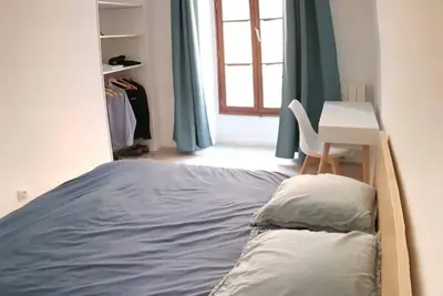 Image de Big Flat near beach