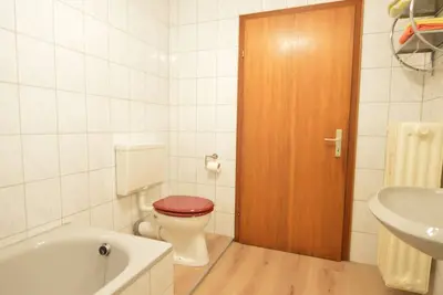 Image de Holiday Home in Morscheid-riedenburg With Balcony