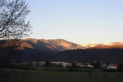 Image de Villa de 6 chambres à distance de marche de la ville de Prades et de toutes ses commodités