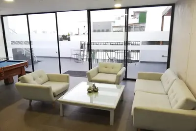 Image de Appartement Acceptant Les Animaux(10 Pers)+Piscine+Salle de Sport+Grill+Garage