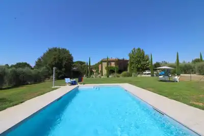 Image de Maison de vacances privée avec piscine privée, Wifi, climatisation, Tv, véranda, près de Cortone