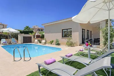 Villa côté mer - comprend une piscine privée, Wi-Fi et une table de billard